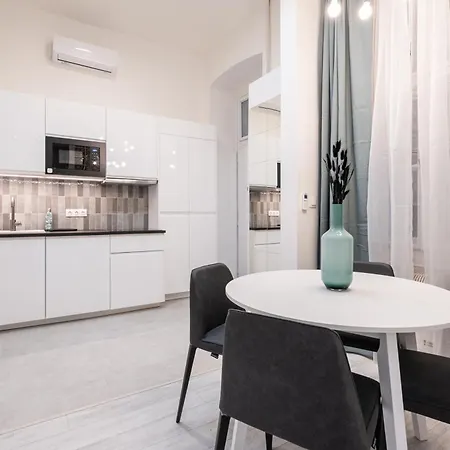 Apartmán Kl31 - Location - Elegant Historic By Bqa
