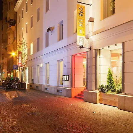 Kl31 - Location - Elegant Historic By Bqa Apartmán