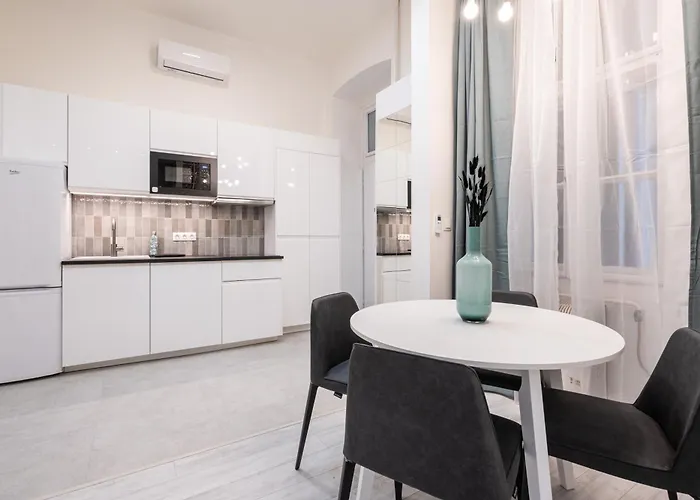 Apartament Kl31 - Location - Elegant Historic By Bqa